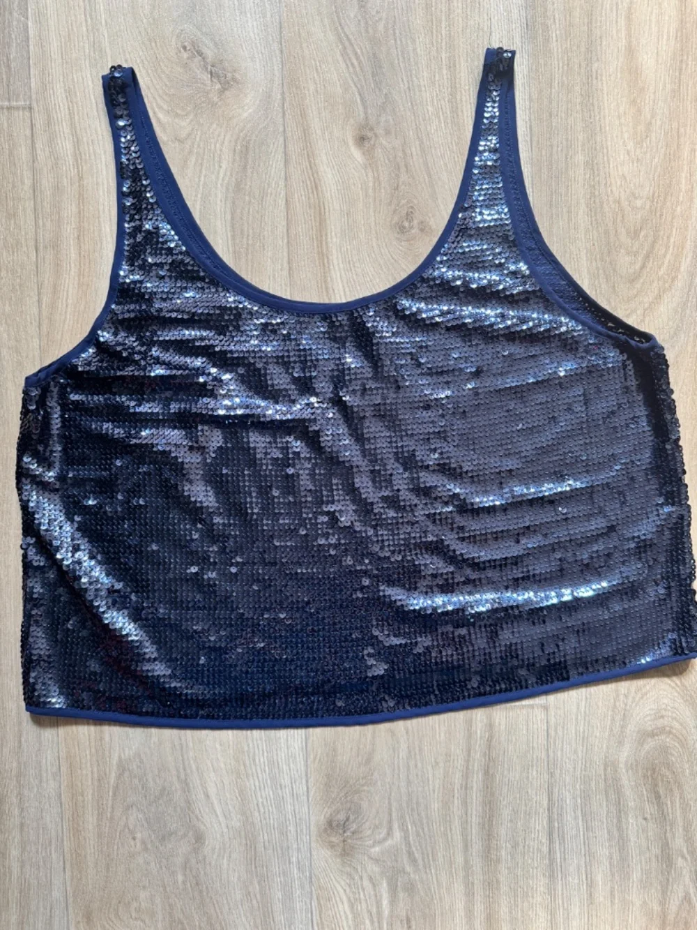 NWT Club Monaco Blue Sequined Sleeveless Top, Size M/L